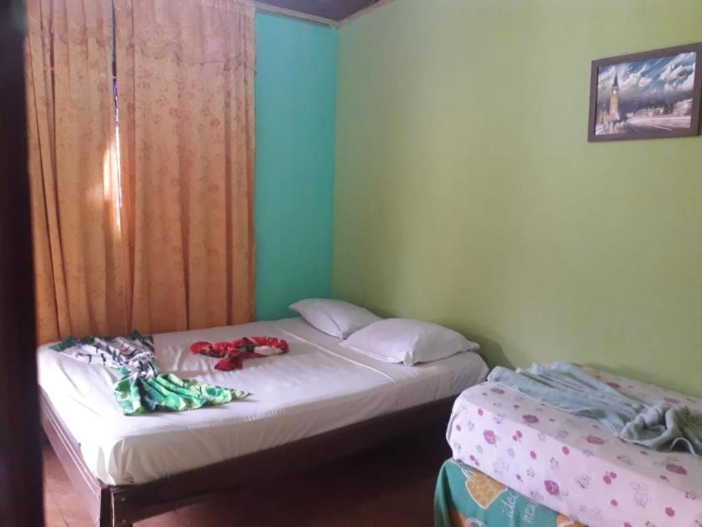Alojamiento Picaflor Iguazu Ostello Puerto Iguazú Esterno foto