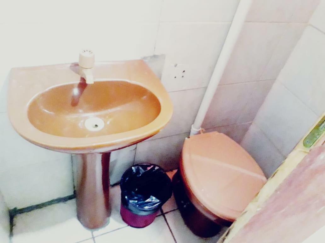 Alojamiento Picaflor Iguazu Ostello Puerto Iguazú Esterno foto